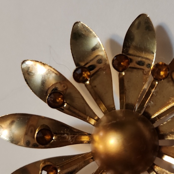 Vintage Brooches - Picture 3 of 4